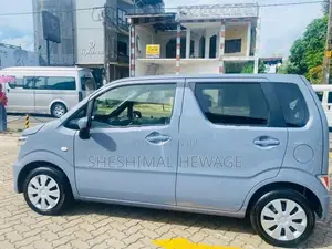 Suzuki Wagon R FX 2024