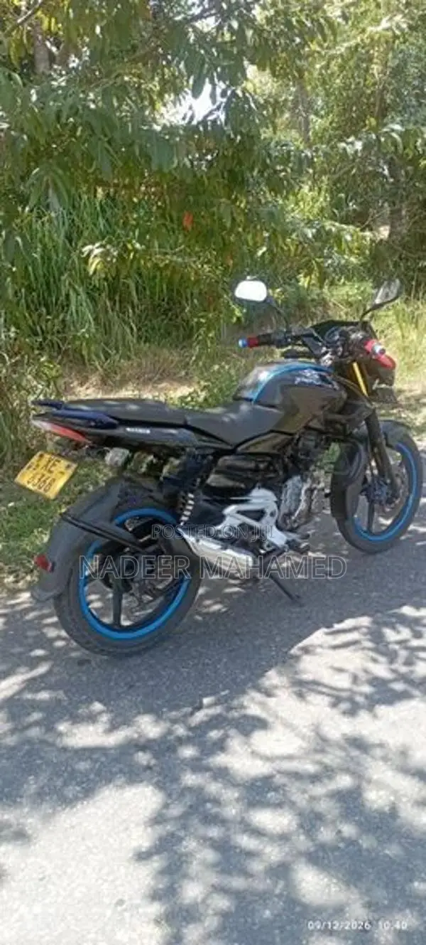 Bajaj Pulsar 135 2011