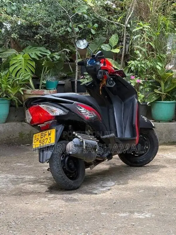 Honda Dio 2017