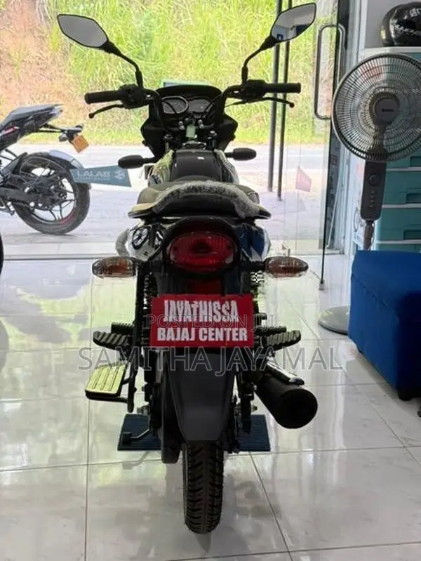 Bajaj Platina 100 2026