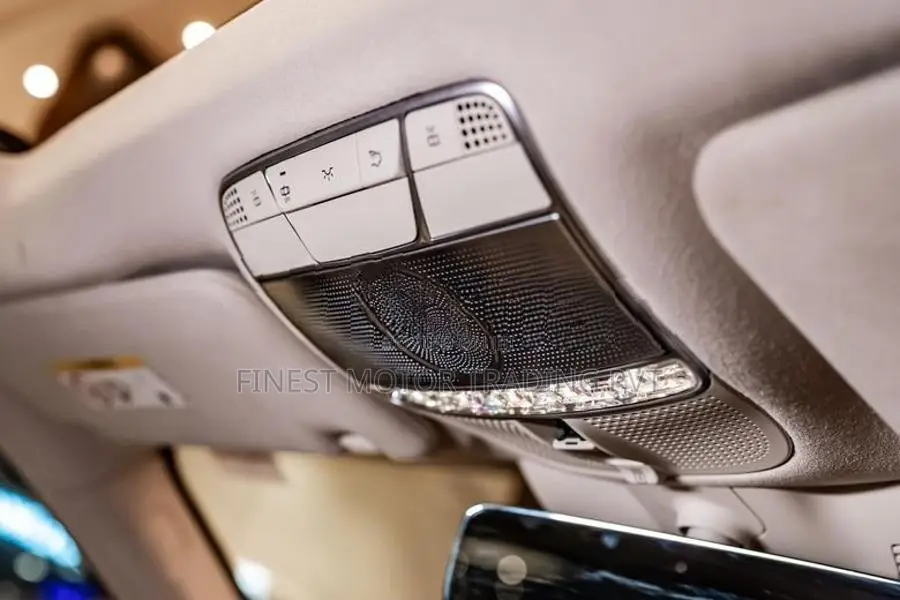 Mercedes Benz S560 MAYBACH First Class 2019
