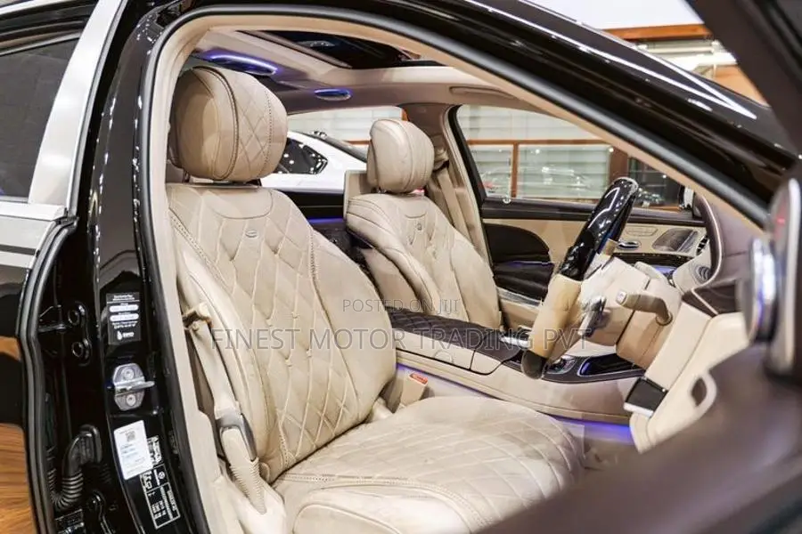 Mercedes Benz S560 MAYBACH First Class 2019