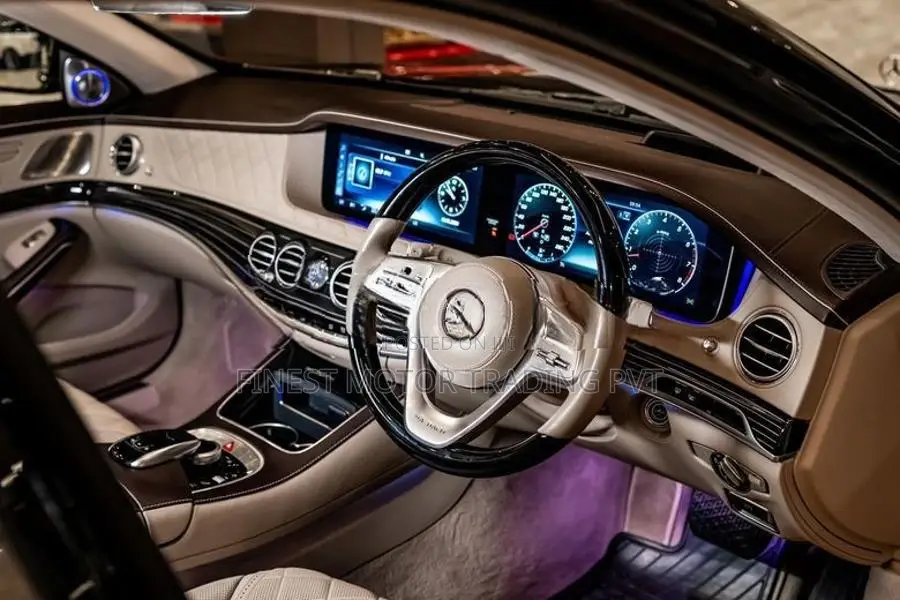 Mercedes Benz S560 MAYBACH First Class 2019