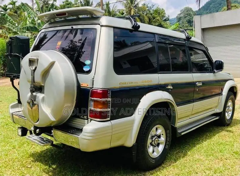 Mitsubishi Pajero INTER COOLER – MK2 1994