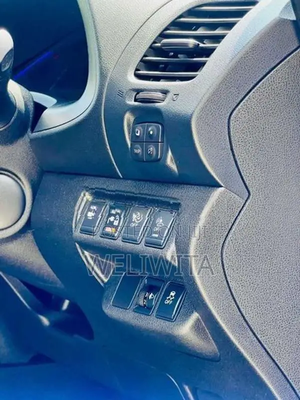 Nissan Leaf 2014
