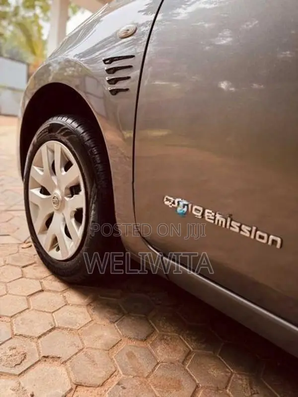 Nissan Leaf 2014
