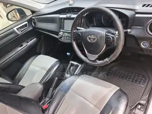 Toyota Axio 2015