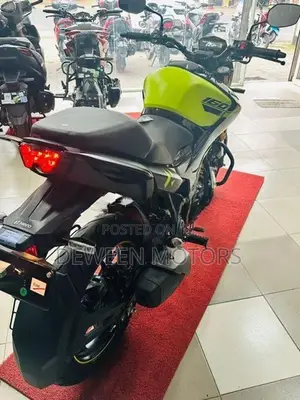 Hero Hunk 160R ABS Brand New 2026