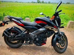 Bajaj Pulsar NS200 2026