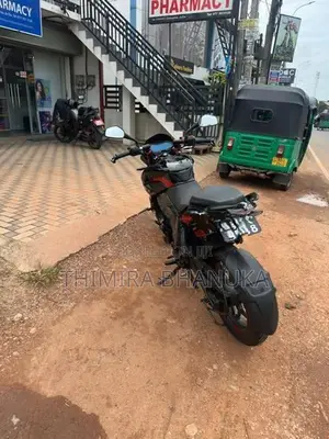 Bajaj Pulsar NS200 2025