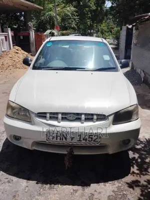 Hyundai Accent 2000