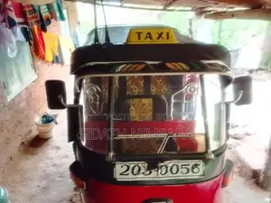Bajaj RE 203 2003