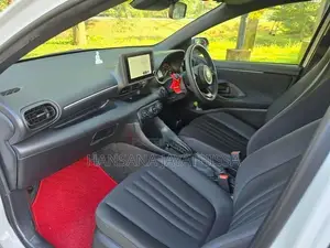Toyota Yaris 2024