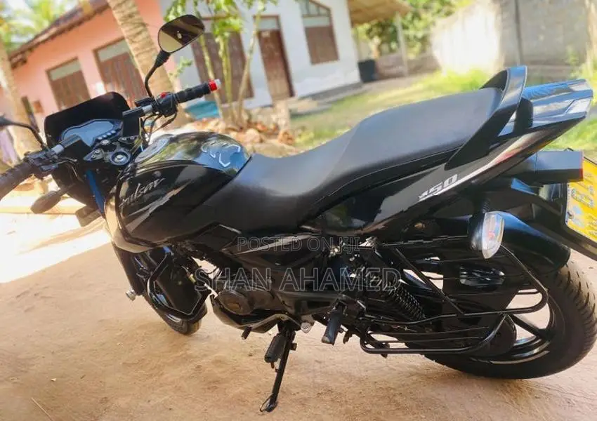 Bajaj Pulsar 150 2019
