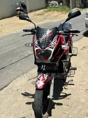 Bajaj Pulsar 180F 2005