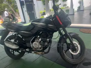 Bajaj Pulsar 150 2015