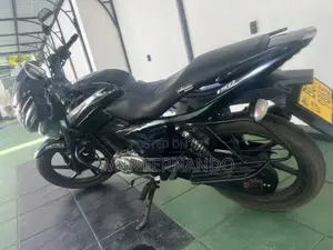 Bajaj Pulsar 150 2015