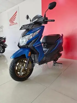 Honda Dio DLX 2026