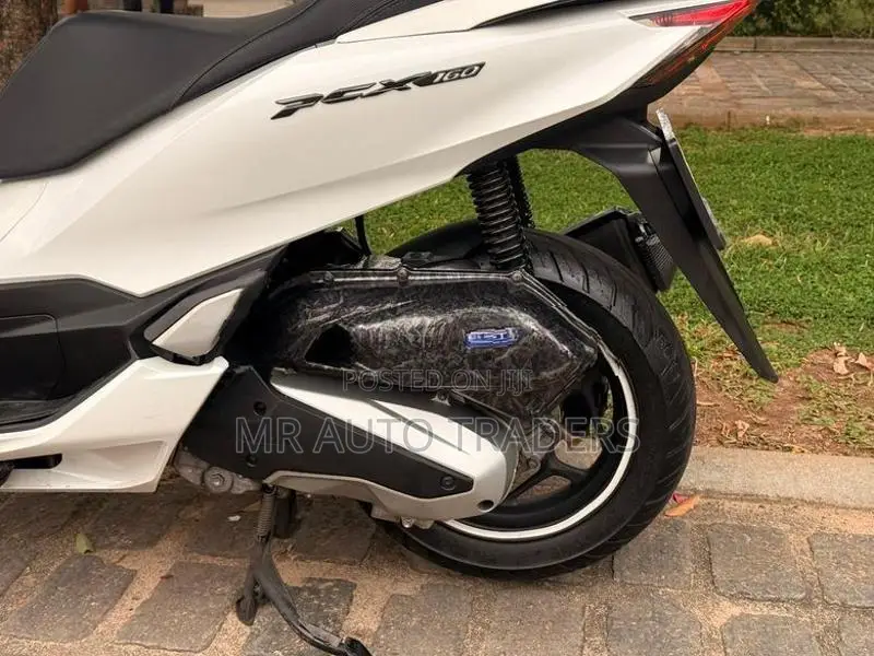 Honda PCX160 2024