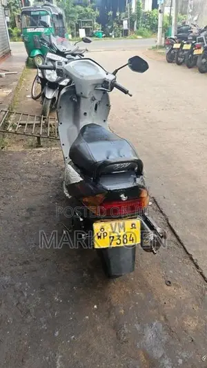 Honda Dio 2010
