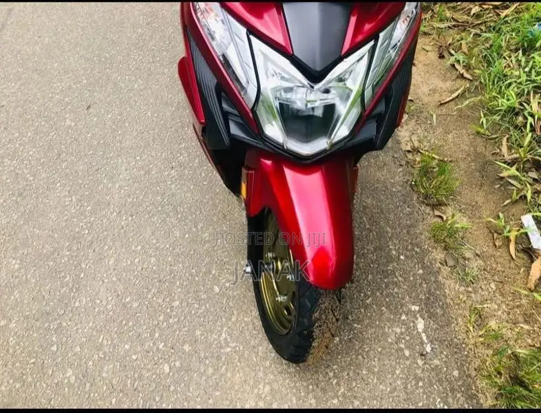 Honda Dio DLX 2026