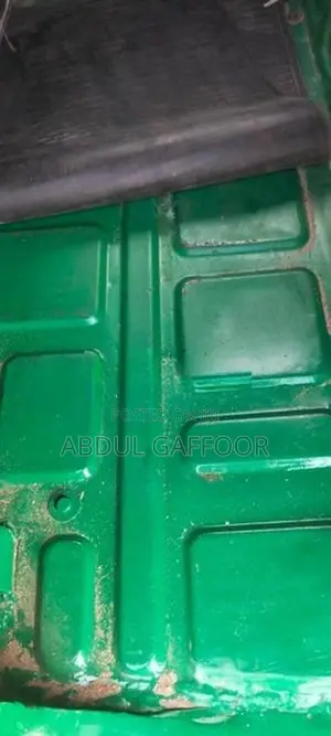 Bajaj RE 2006