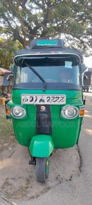 Bajaj RE 2006