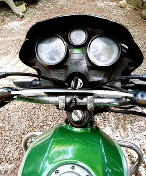 Bajaj Caliber 2003