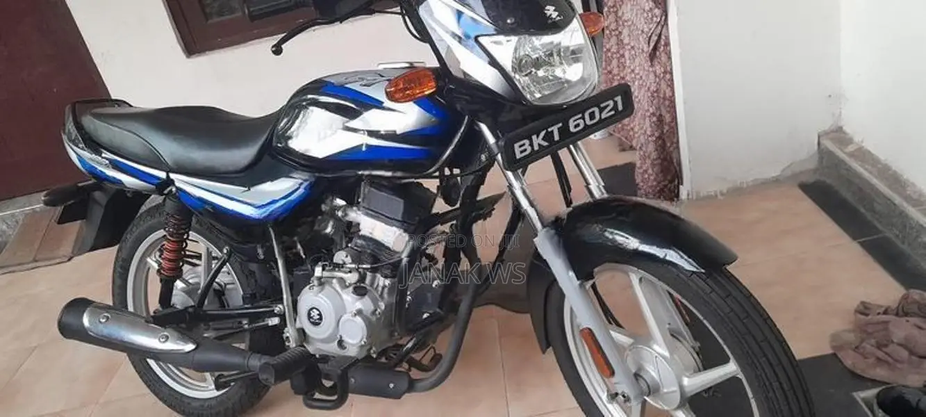 Bajaj CT100 ES 2026