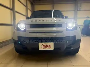 Land Rover Defender 110X-Dynamic SE P300 2026