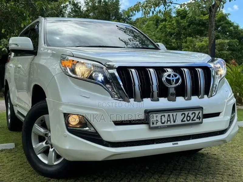 Toyota Land Cruiser Prado VX Diesel FullyLoade 2017