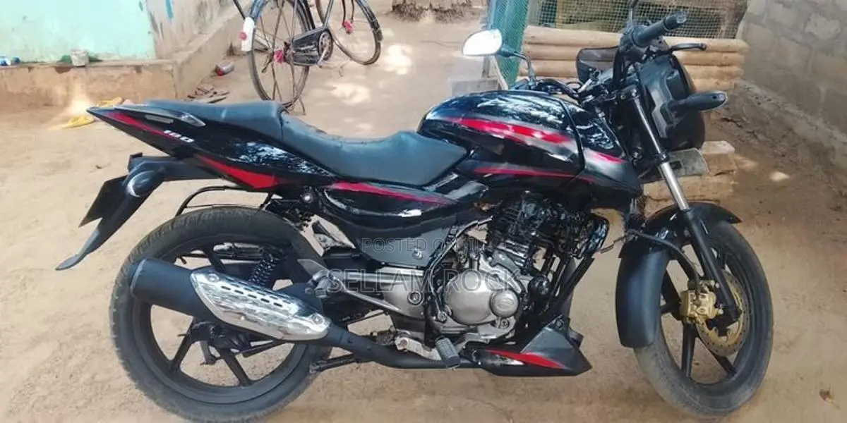 Bajaj Pulsar 180 2009