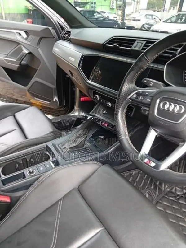 Audi Q3 S Line 2023