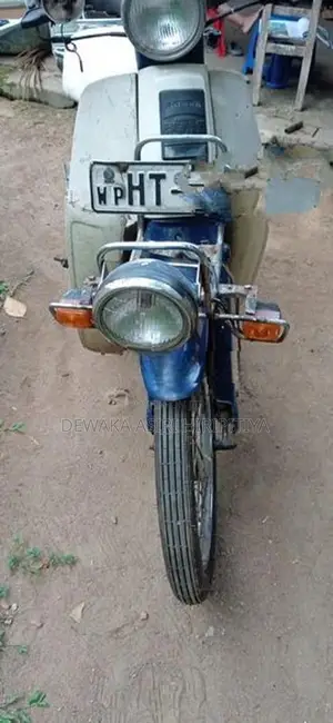 Honda Press Cub 2004