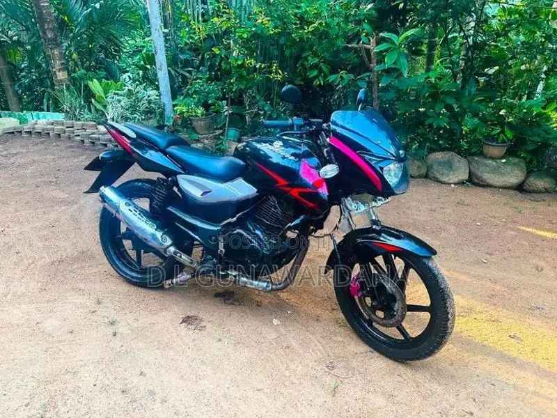 Bajaj Pulsar 180 2007