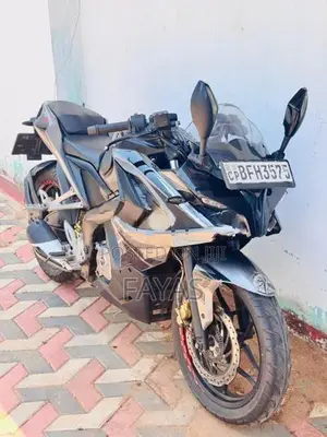 Bajaj Pulsar RS200 Edition 2018
