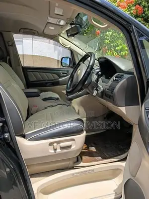 Toyota Alphard 2008