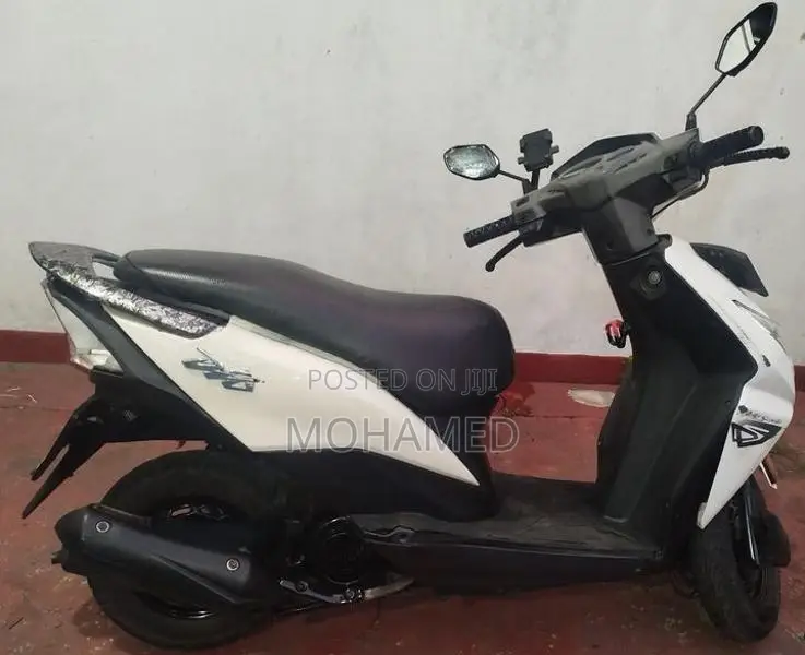 Honda Dio 2013