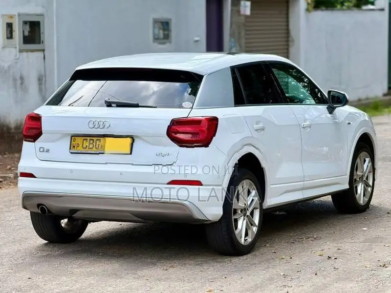Audi Q2 TFSI S line 2018