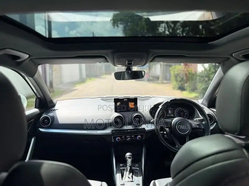 Audi Q2 TFSI S line 2018