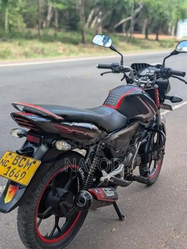 Bajaj Discover 125 2015