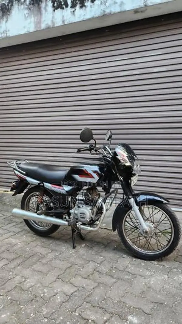 Bajaj CT100 2010