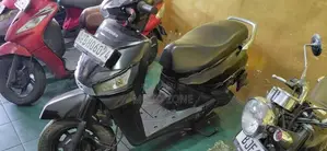 Mahindra Gusto 2018