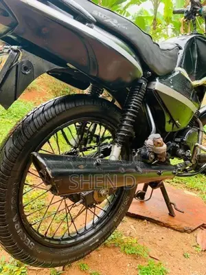 TVS Star Sport 2005