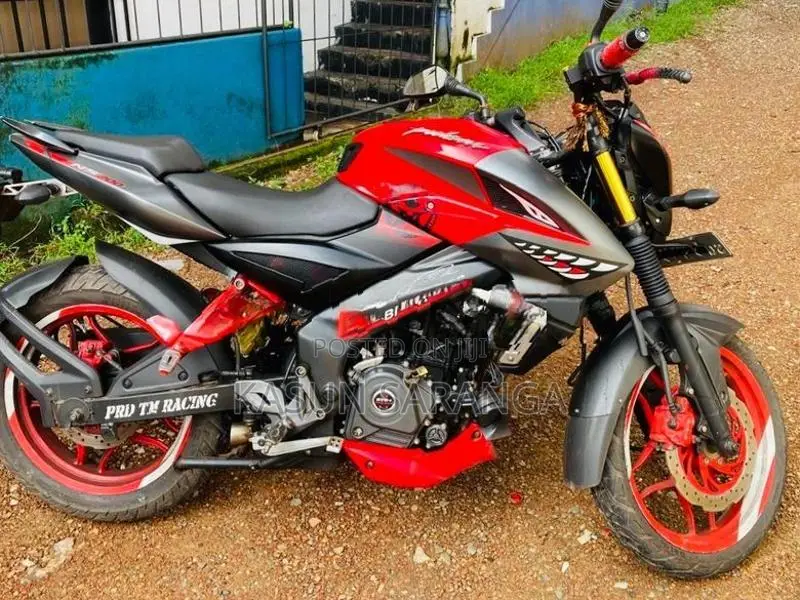 Bajaj Pulsar NS200 2018
