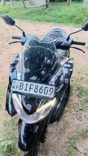Suzuki Burgman 125 2020