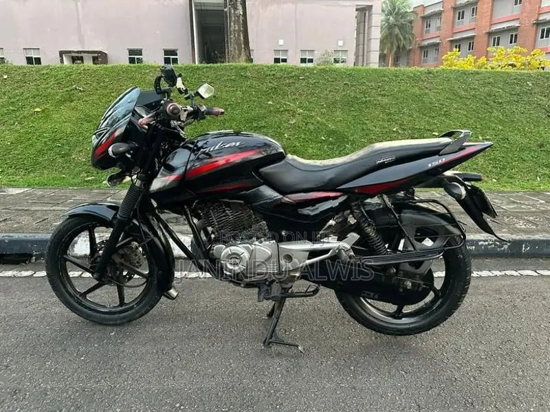 Bajaj Pulsar 150 2011