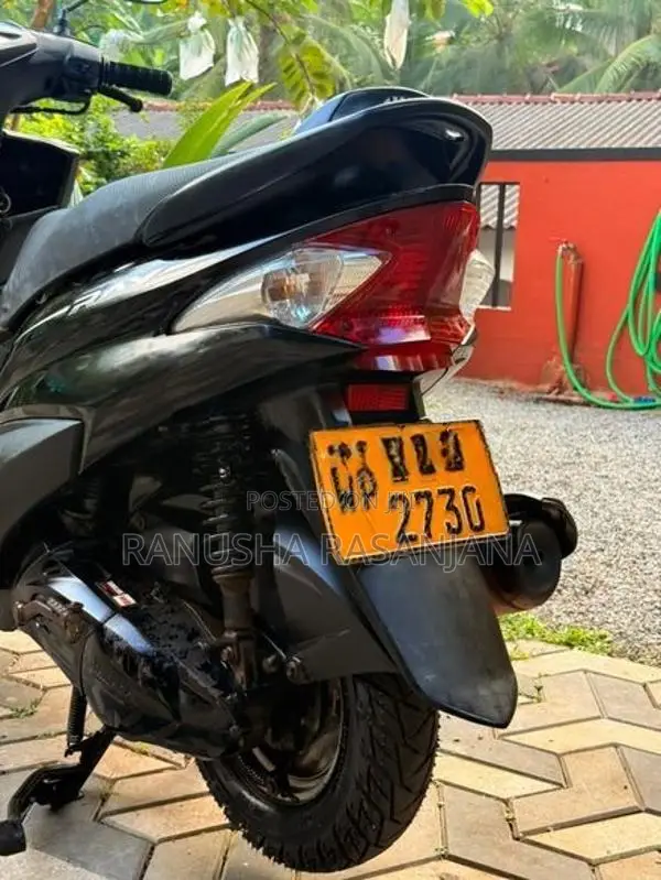Yamaha Ray 2014