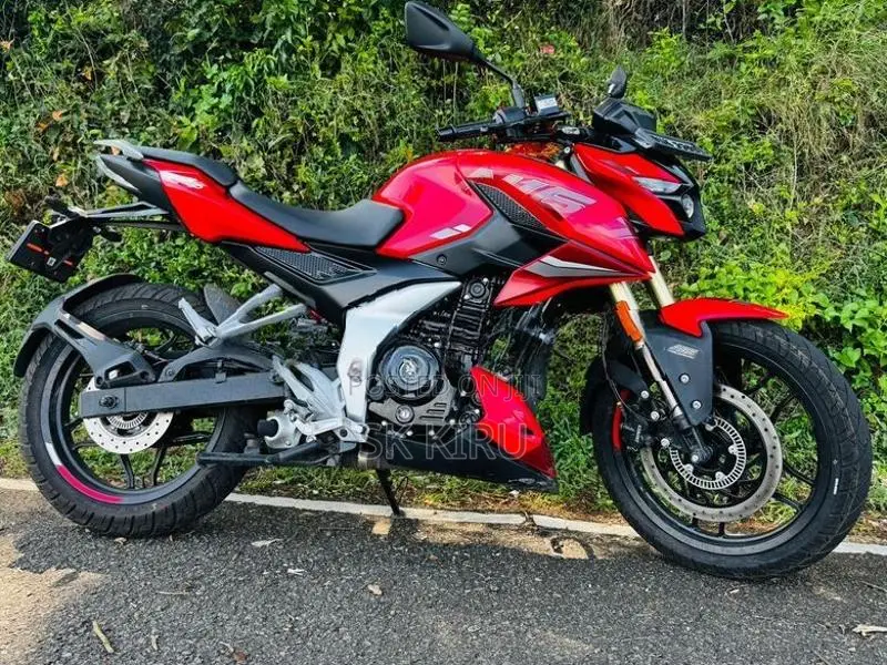 Bajaj Pulsar N160 2025