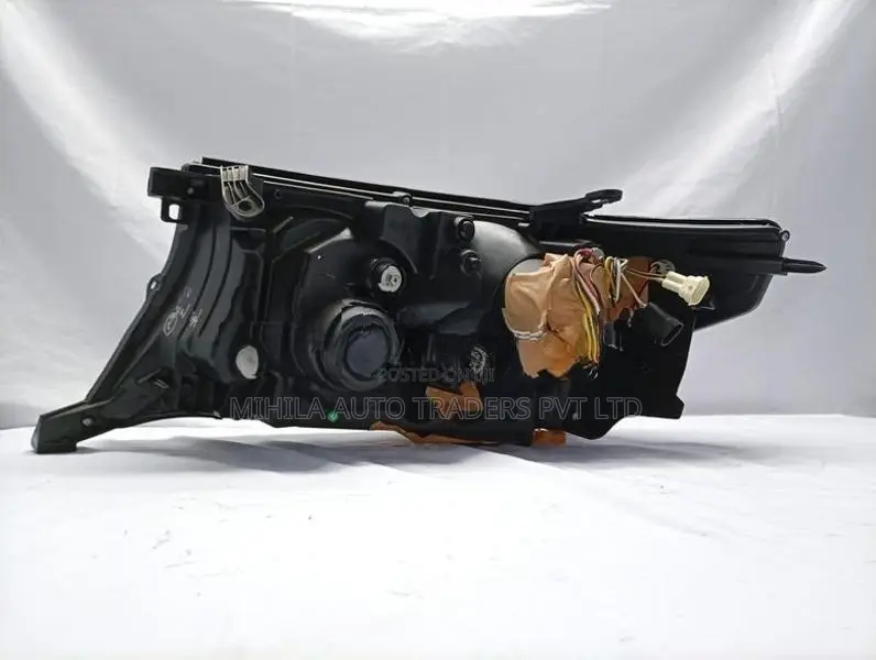Toyota V8 Head Light 2018